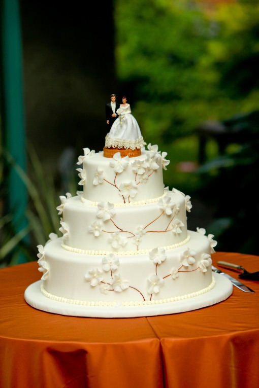 Windows Catering Grand Marnier wedding cake at Meadowlark fall